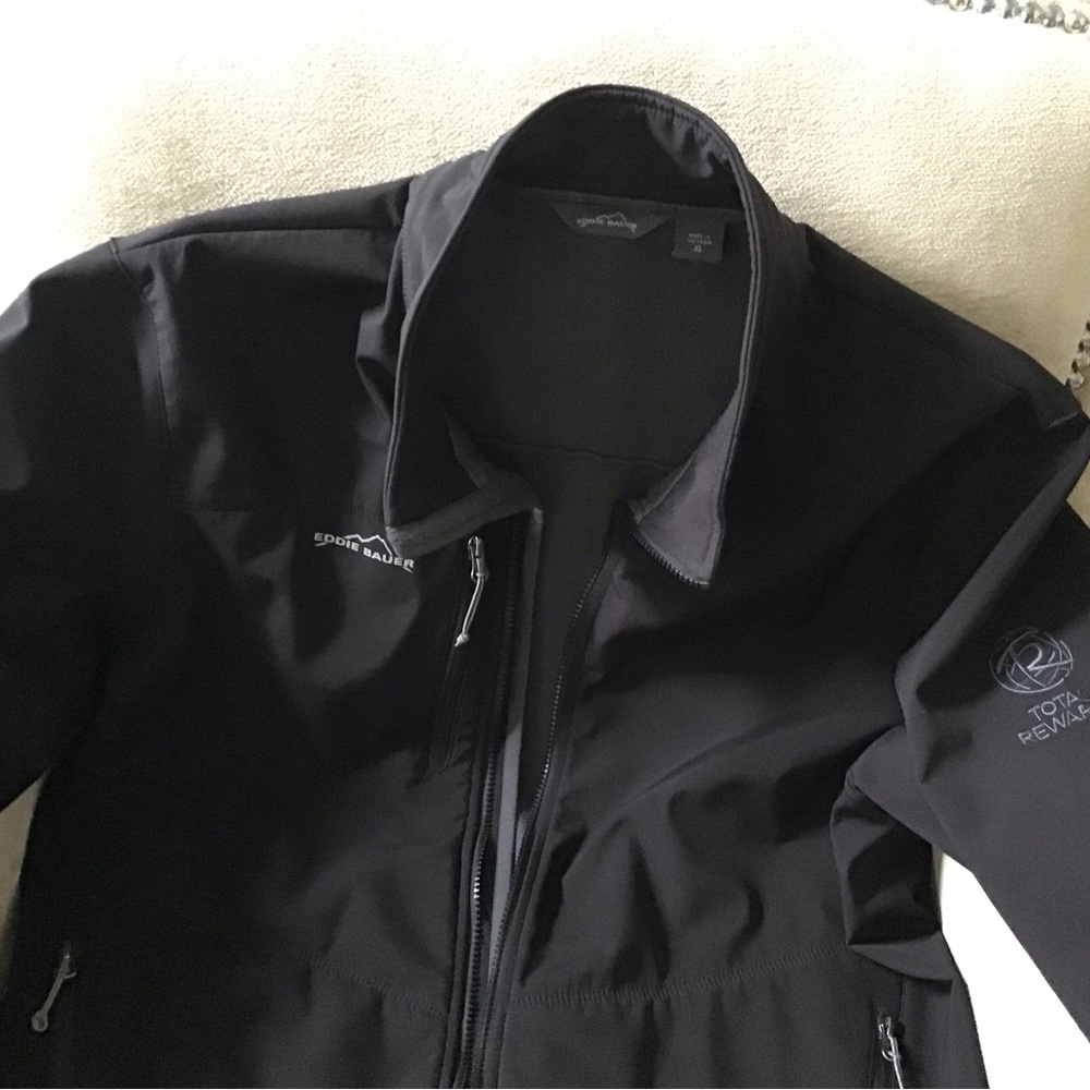 Eddie Bauer shell face in black, size XL - Picture 6 of 6